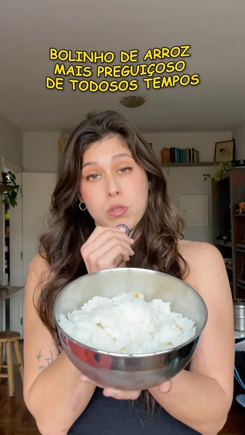 Bolinho de arroz preguiçoso, receita de Mica Charlone